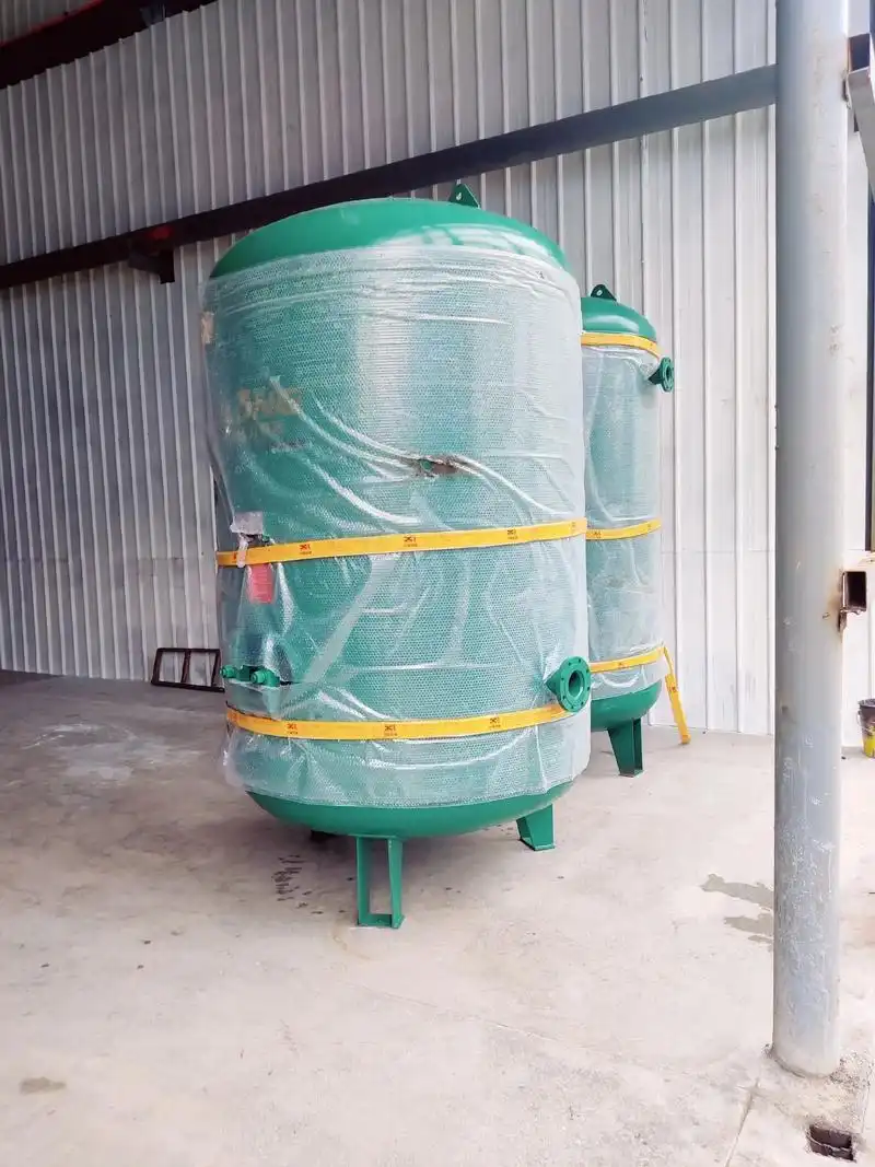 Portable Compressed Gas Tank Portable Compressed Gas Tank