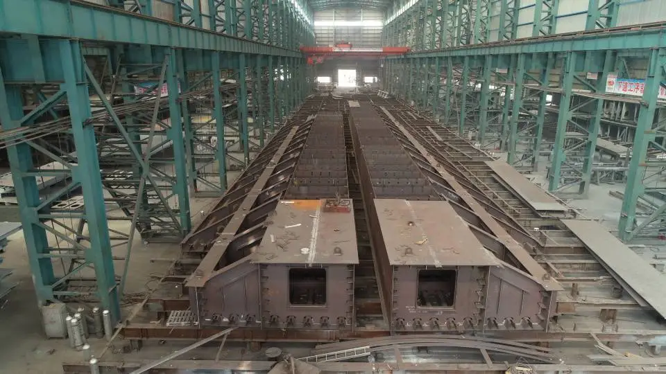 Seismic-Resistant Box-Section Columns. Seismic-Resistant Box-Section Columns.