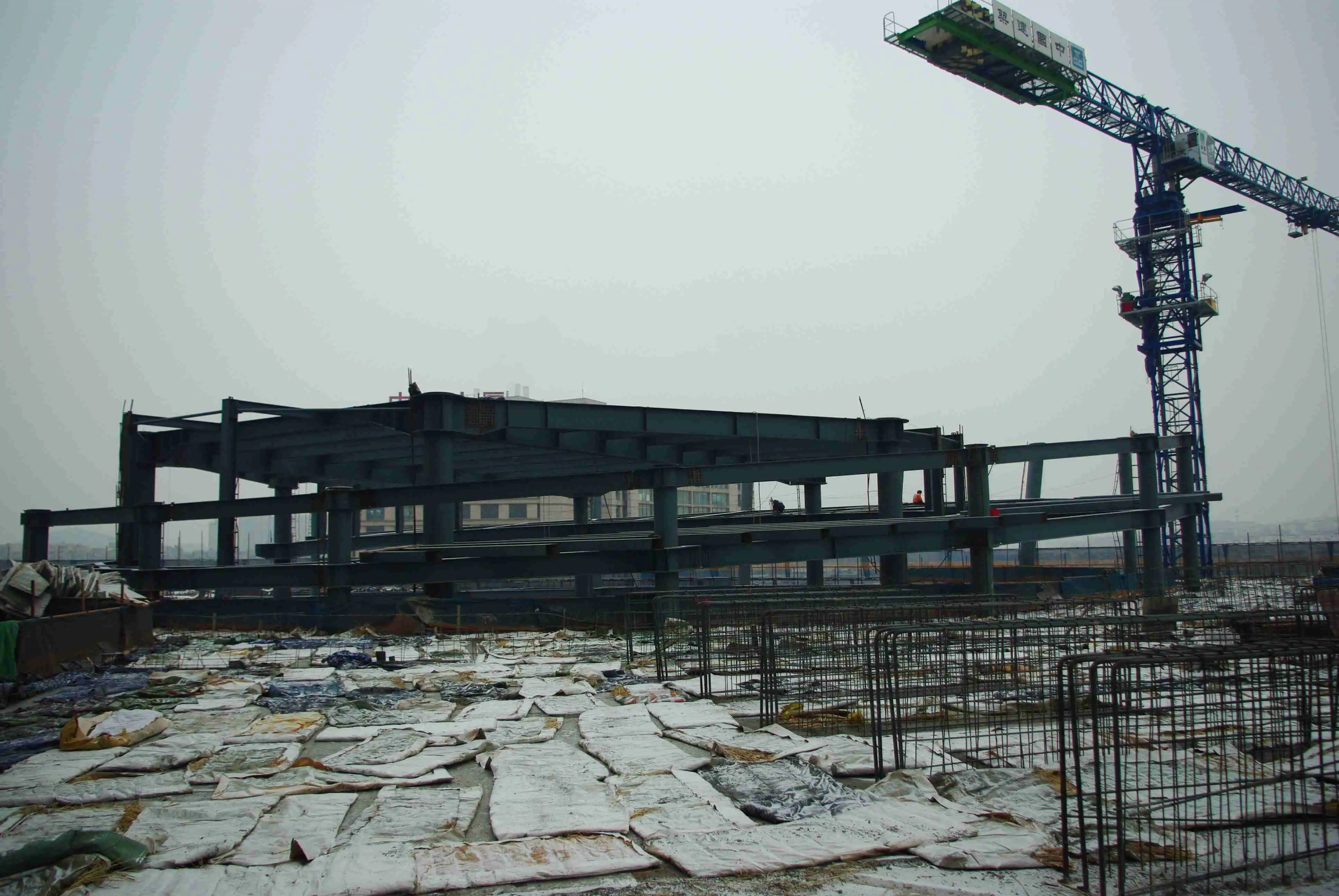 Bent Arc-Shaped Steel Column Bent Arc-Shaped Steel Column