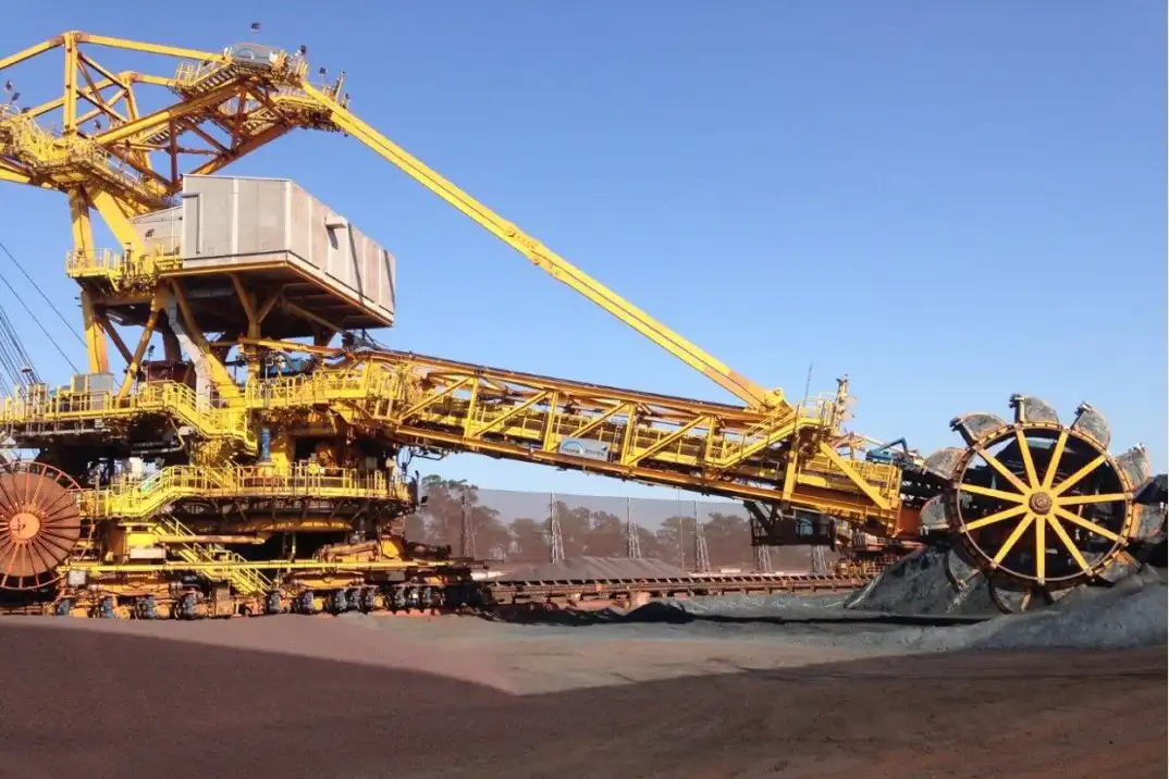 Bucket wheel stacker reclaimers 
