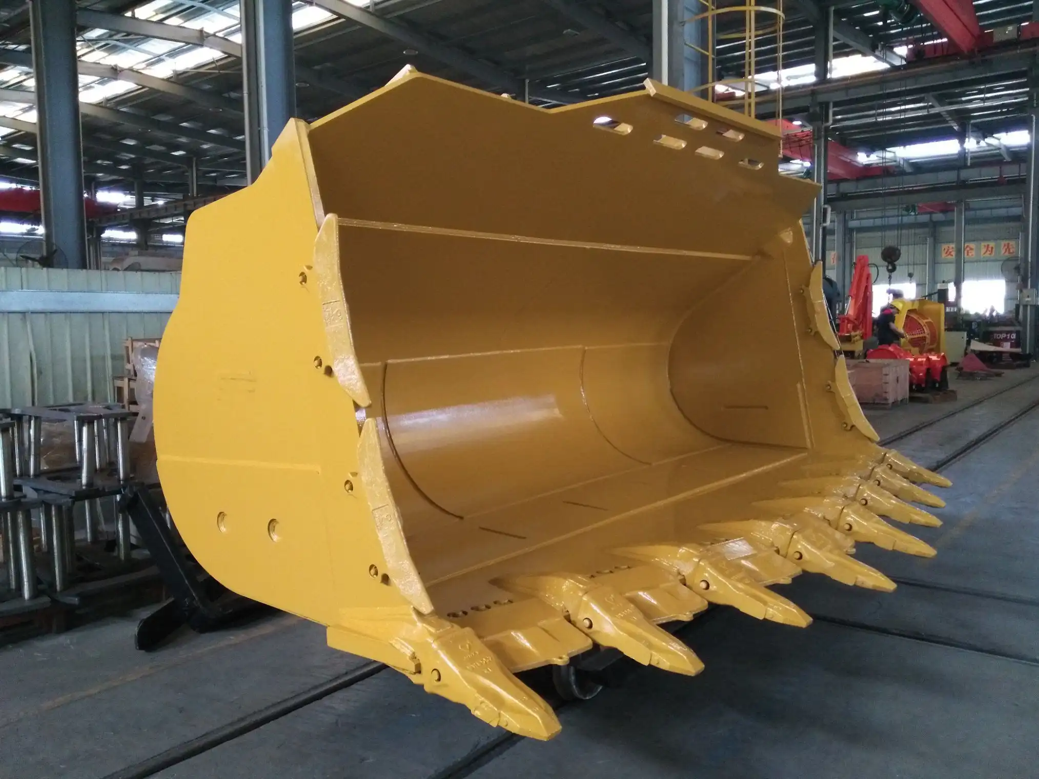 loader buckets loader buckets