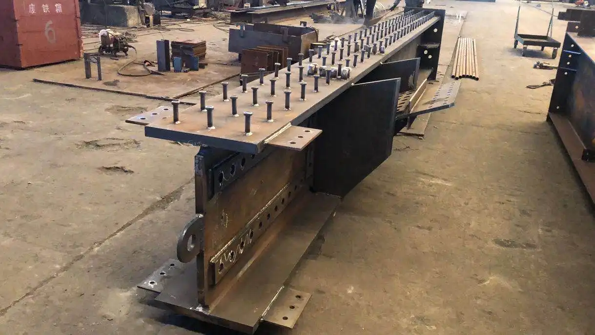 Steel box girders Steel box girders