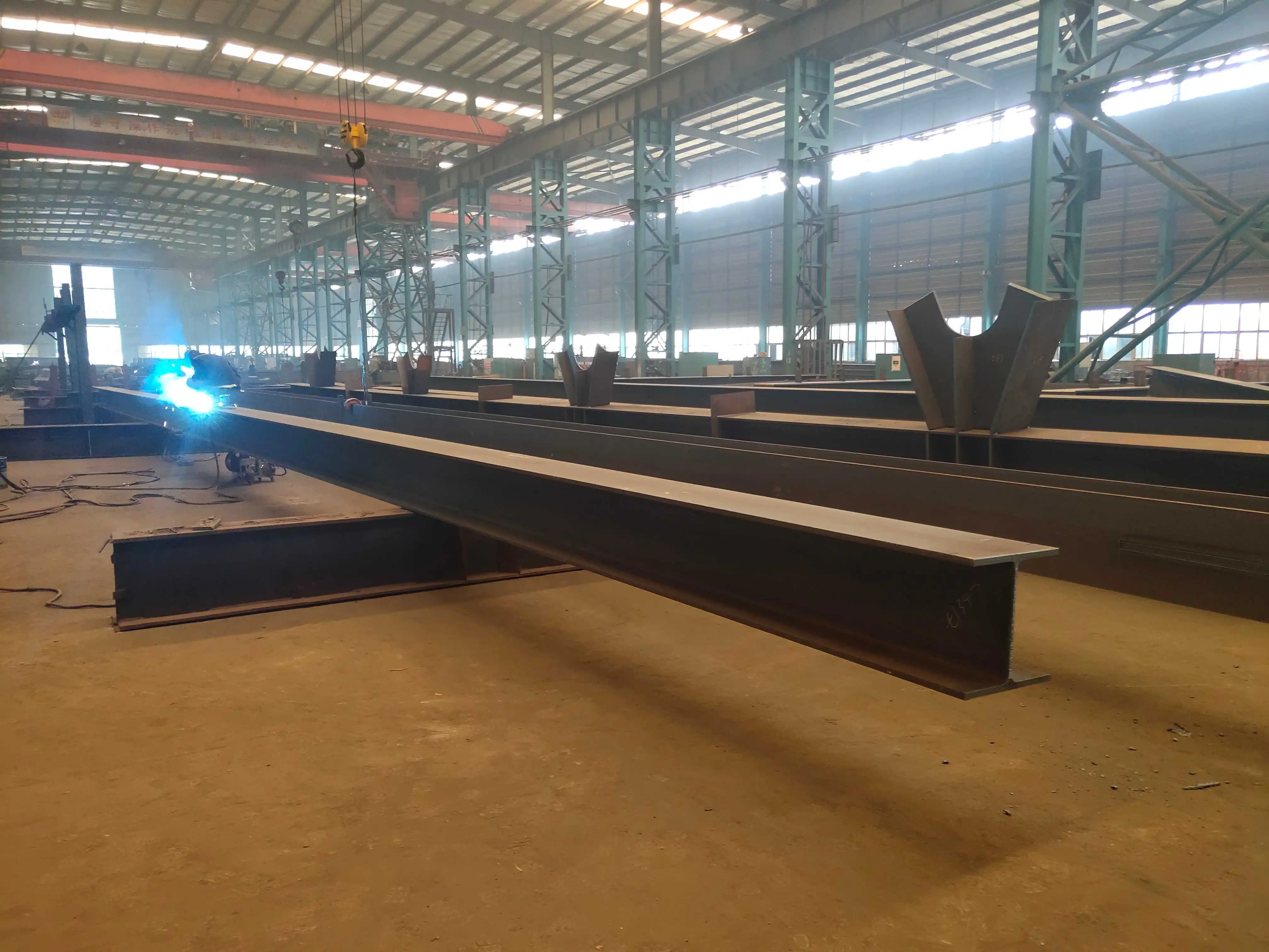 H-section plate girders H-section plate girders