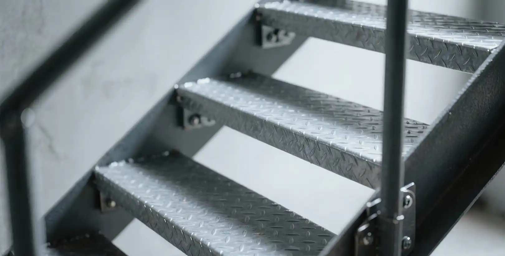 Steel stair treads Steel stair treads