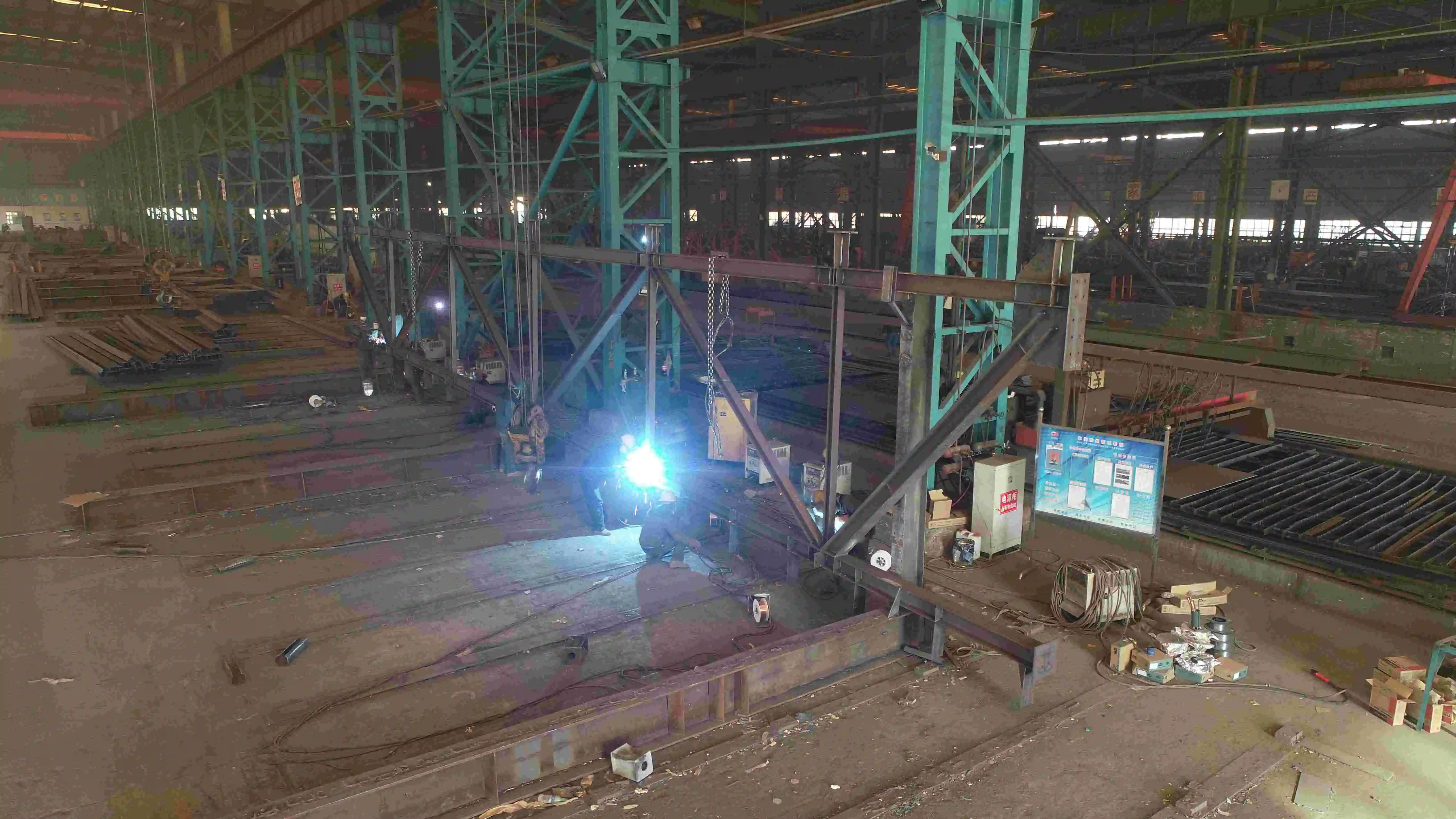 prefab steel warehouses
