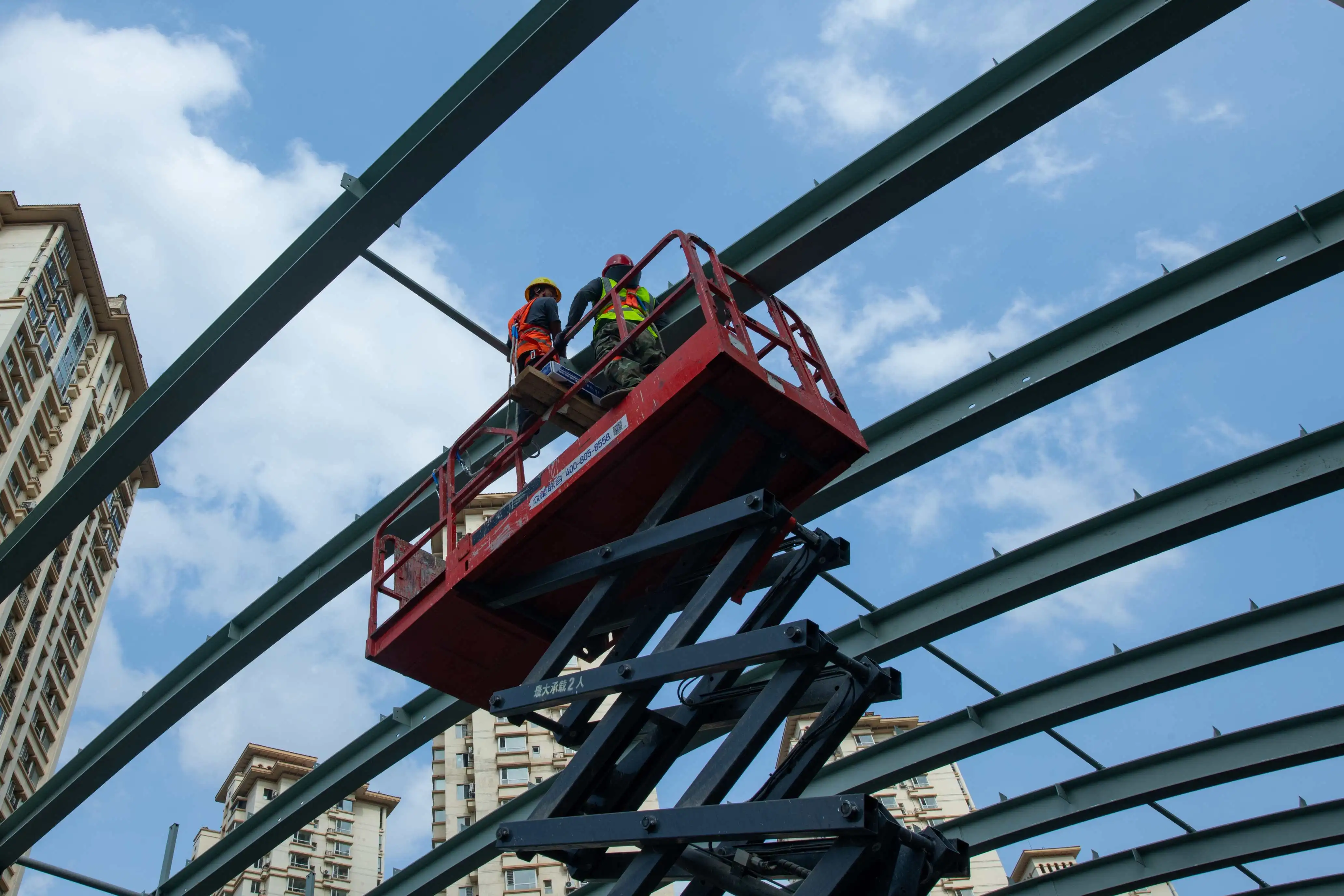 steel frame roof 