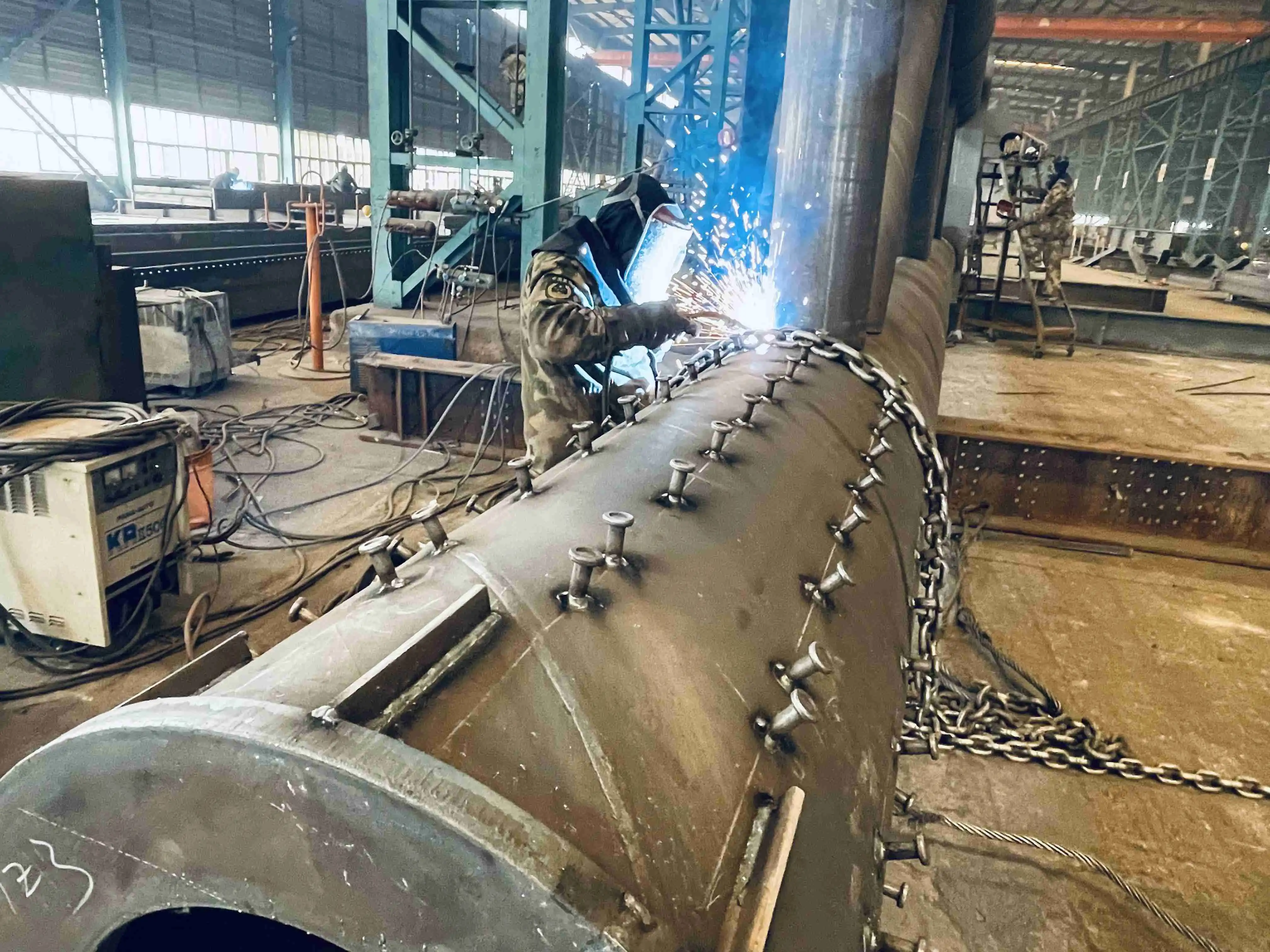 Steel truss beams Steel truss beams