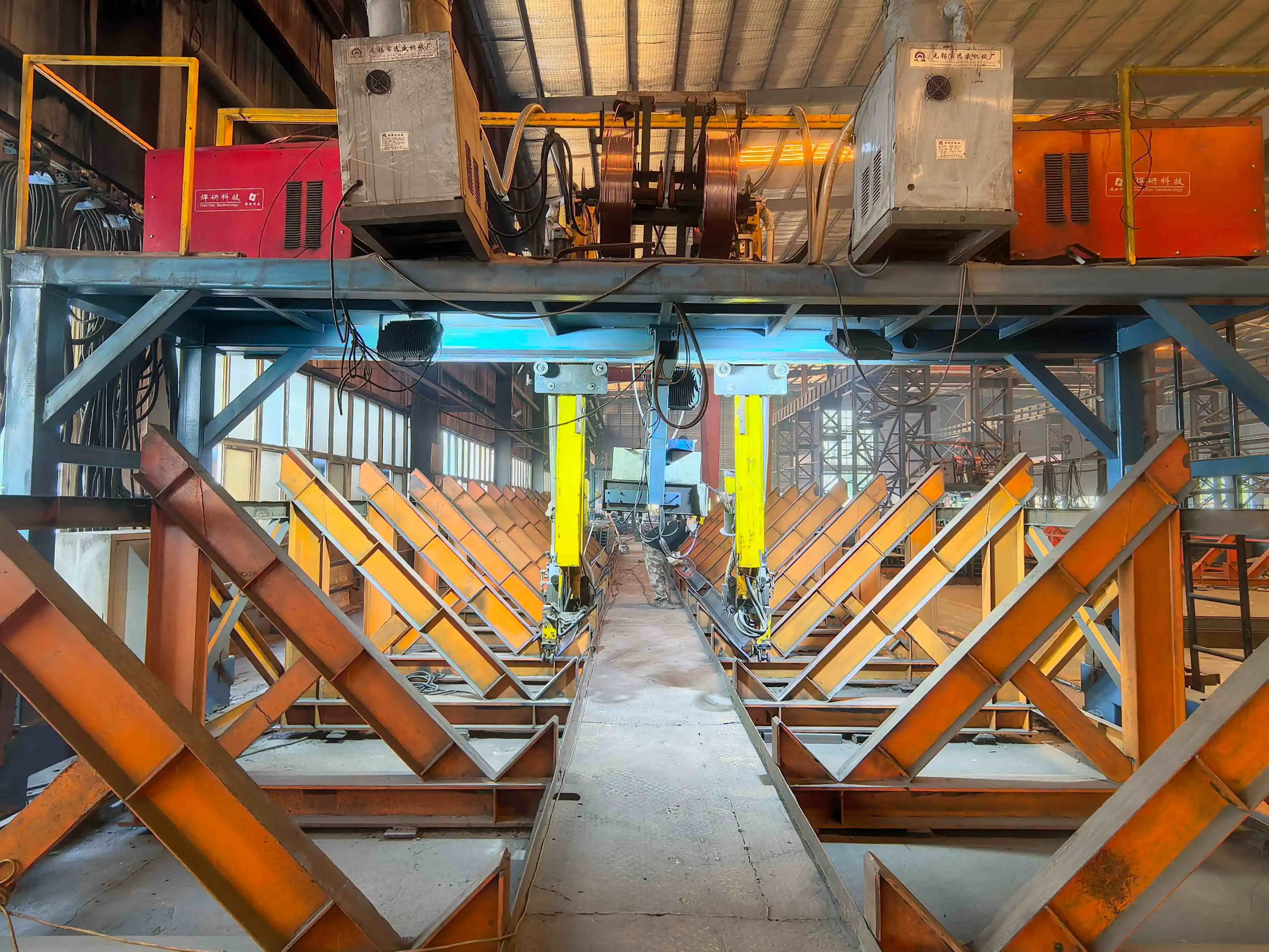 Platform Beam Design Standards for Heavy Load Applications