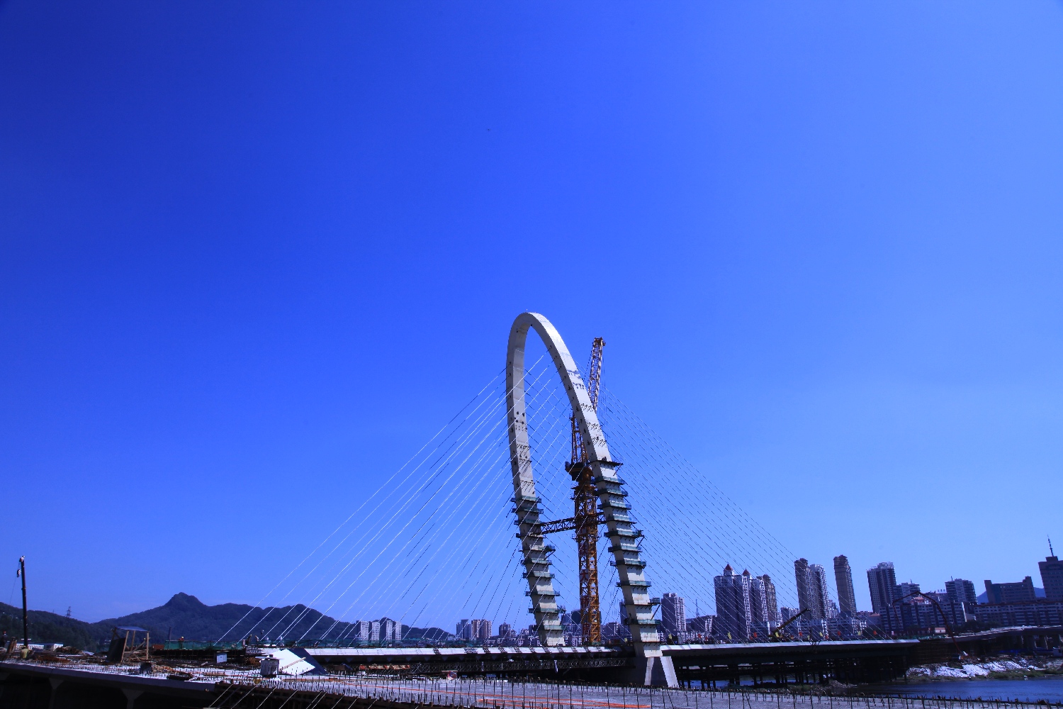 Benxi Taizi River Arch Cable-stayed Bridge Project - ZD Steel Structures